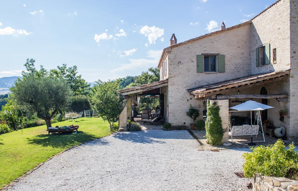 Poggio Dei Prugnoli Bed & Breakfast Tavoleto Exterior foto