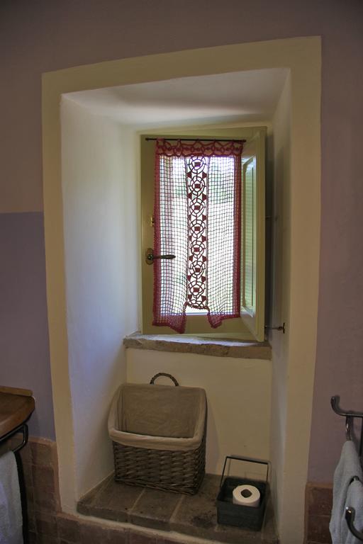 Poggio Dei Prugnoli Bed & Breakfast Tavoleto Exterior foto